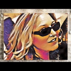 Meet your Posher, Debra